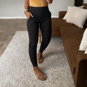 Women's Black Jogger Pants NWT